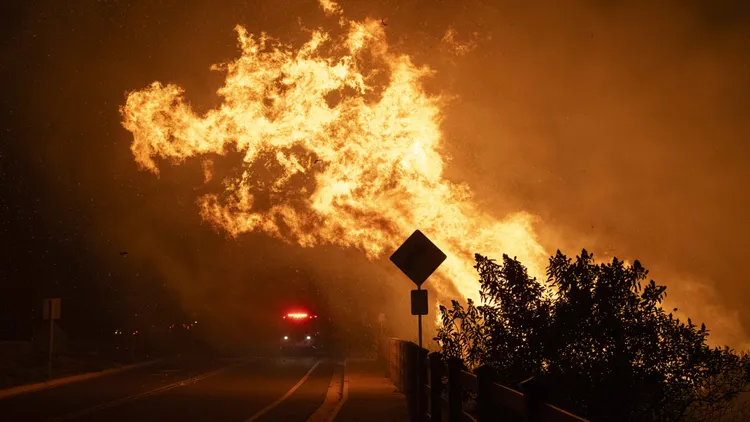 The Franklin Fire has caused thousands of residents to evacuate Malibu. The volunteer Community Brigade is working alongside firefighters to save homes.