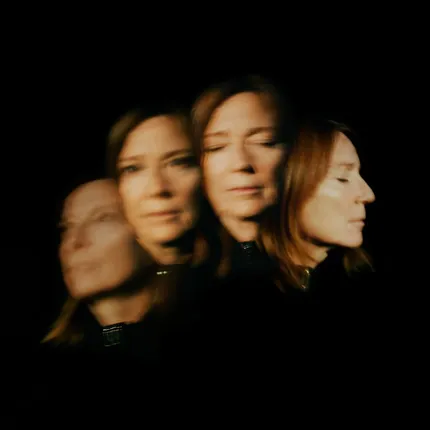 Beth Gibbons – Lives Outgrown.jpg